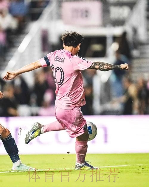 Siegel:今年全明星赛仅能有八名国际球员入选,五名是首发 Siegel:今年全明星赛仅能有八名国际球员入选,五名是首发